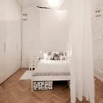 Magical 아파트